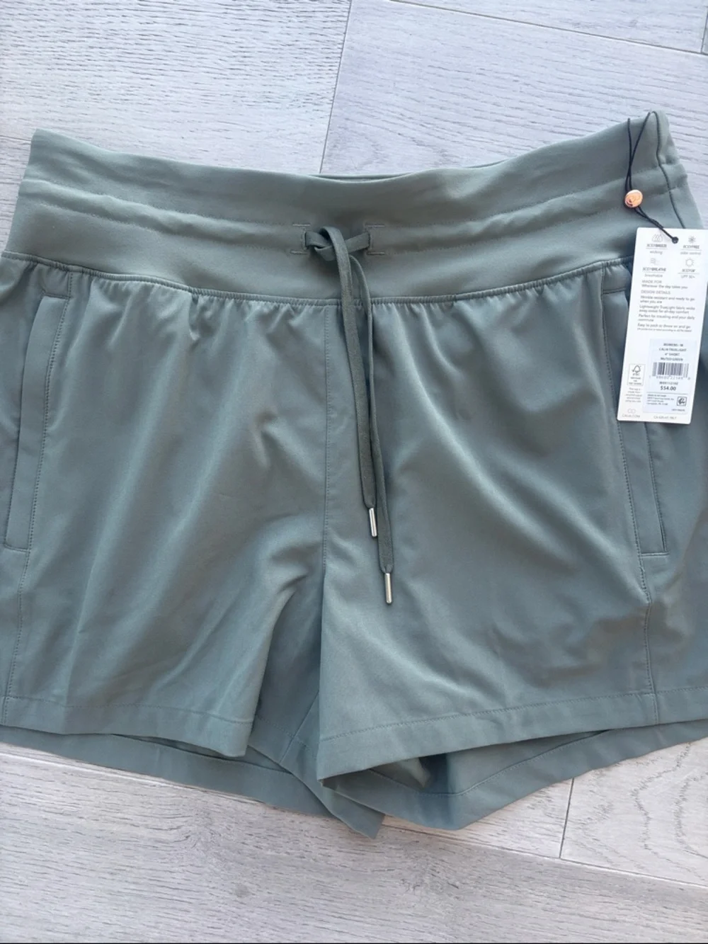 Calia Truelight 4” Muted Green Shorts New Size Medium - Picture 3 of 7